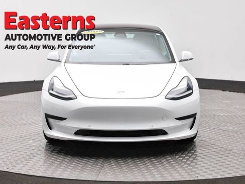 Used 2018 Tesla Model 3 Long Range AWD/4WD image 2