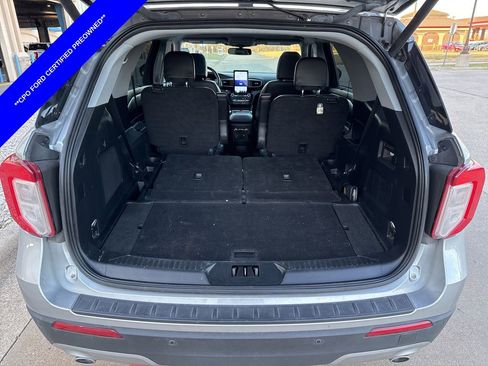 Used 2023 Ford Explorer Limited w/ Limited Technology Package image 11