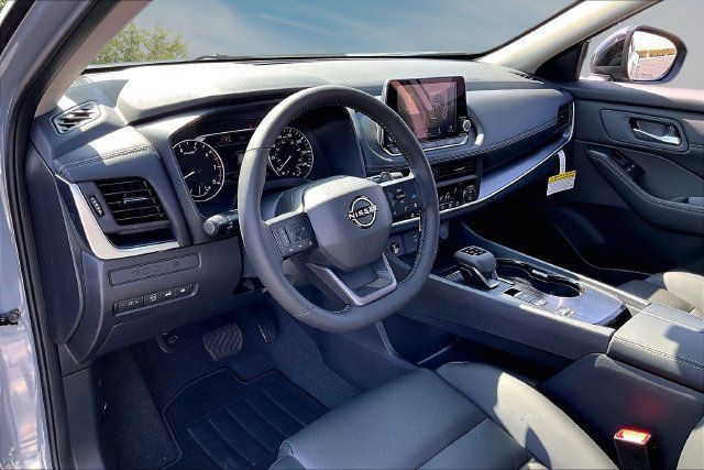 New 2026 Nissan Rogue Dark Armor FWD image 7