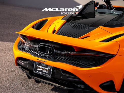Used 2024 McLaren 750S Spider RWD image 51