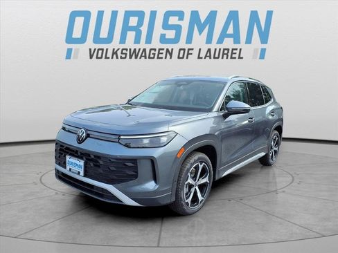 New 2026 Volkswagen Tiguan SE image 7