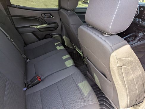 Used 2024 GMC Canyon Elevation w/ Convenience Package image 26