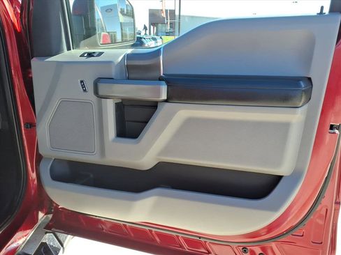 Used 2019 Ford F150 XLT w/ Equipment Group 301A Mid image 8