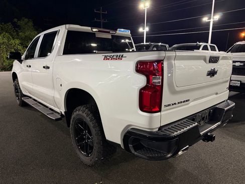 Used 2021 Chevrolet Silverado 1500 LT Trail Boss w/ Convenience Package II AWD/4WD image 20