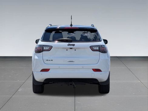 Used 2025 Jeep Compass Limited w/ High Altitude Package AWD/4WD image 4
