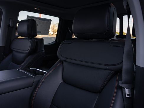 New 2026 Ford F350 Lariat w/ Lariat Ultimate Package image 29