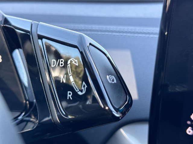 Used 2023 Volkswagen ID.4 Pro S RWD image 16