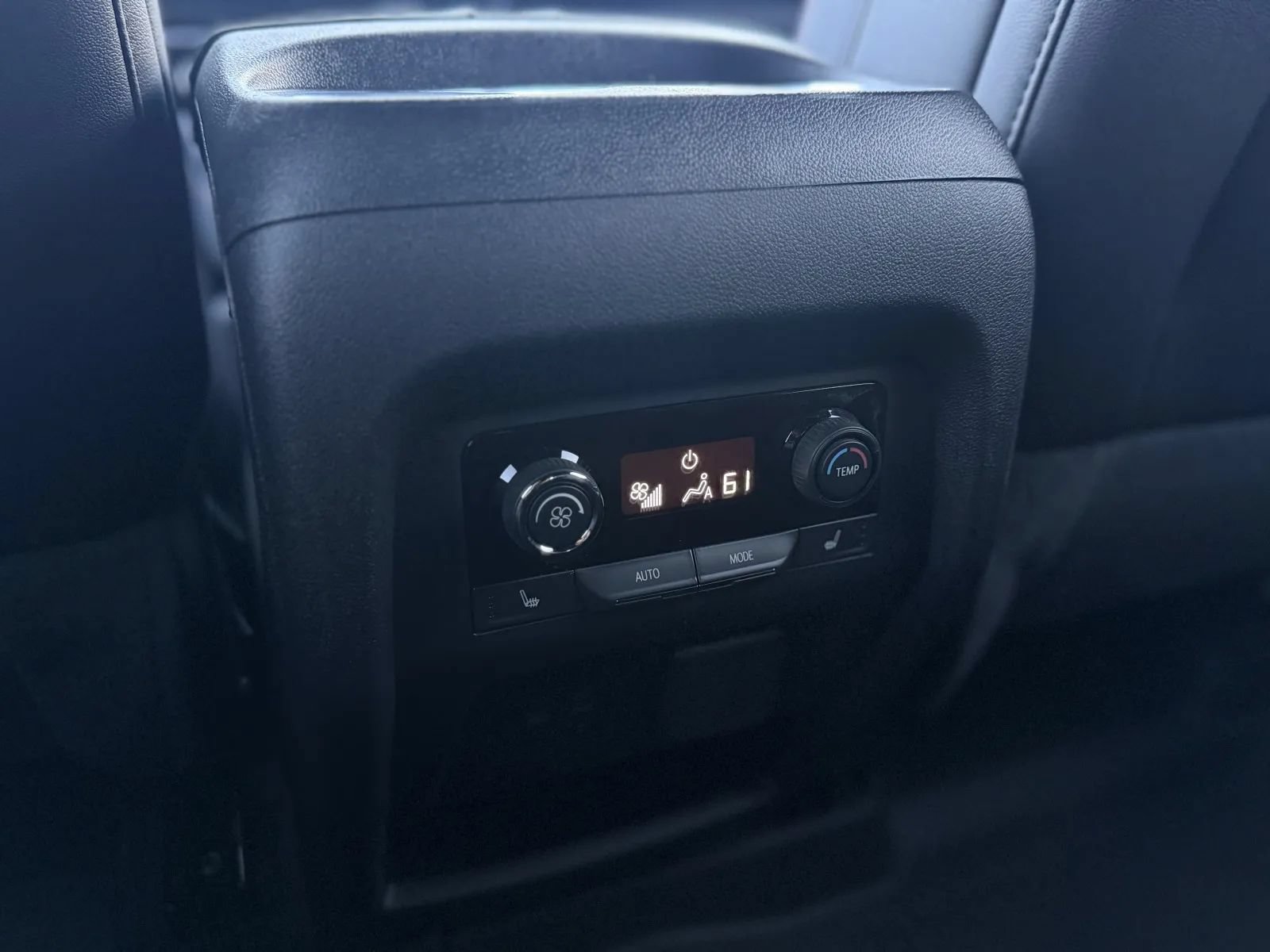 Used 2026 Chevrolet Traverse RS w/ LPO, Floor Liner Package AWD/4WD image 46