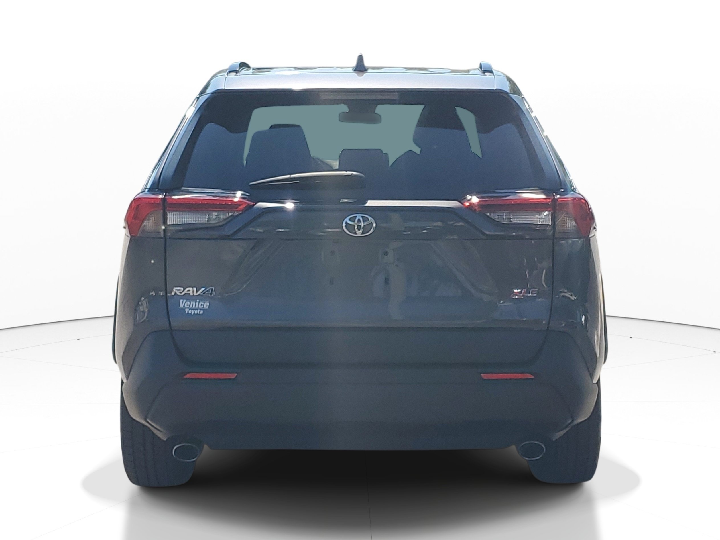 Certified 2023 Toyota RAV4 XLE Premium FWD image 5