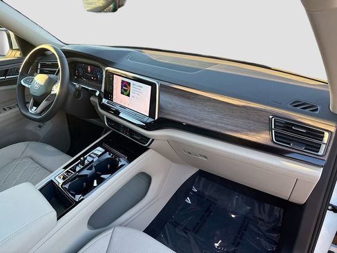 New 2026 Volkswagen Atlas SEL Premium R-Line image 14