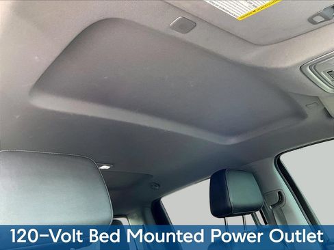 Used 2021 Chevrolet Silverado 1500 LTZ AWD/4WD image 32