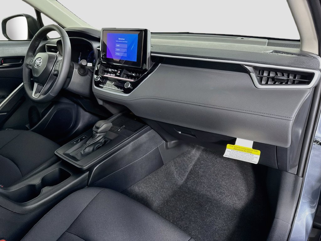 New 2026 Toyota Corolla Cross LE AWD/4WD image 30