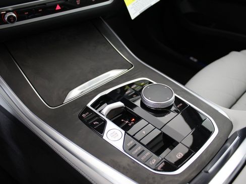 New 2026 BMW X5 xDrive40i image 17