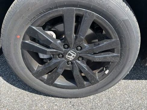 Certified 2026 Honda HR-V Sport image 4