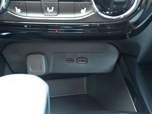 Used 2026 Chevrolet Trax LT w/ Driver Confidence Package FWD image 29
