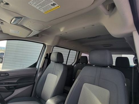 Used 2020 Ford Transit Connect XL image 21