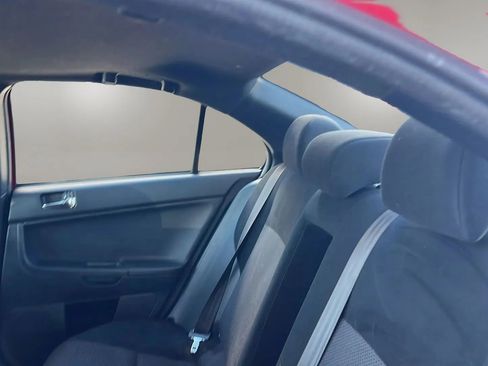 Used 2017 Mitsubishi Lancer LE image 40