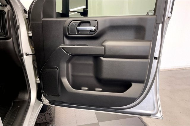 Used 2022 Chevrolet Silverado 2500 Custom w/ Custom Value Package AWD/4WD image 26