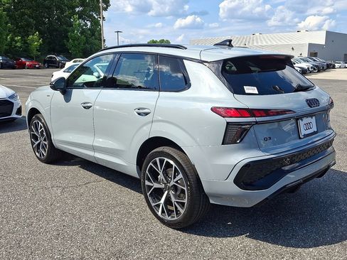 New 2026 Audi Q3 quattro 2.0T AWD/4WD image 3