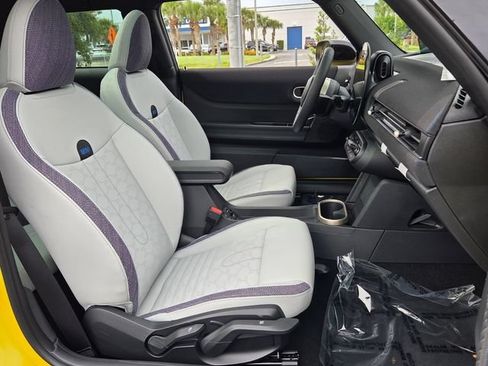 New 2026 MINI Cooper 2-Door Hardtop FWD image 15