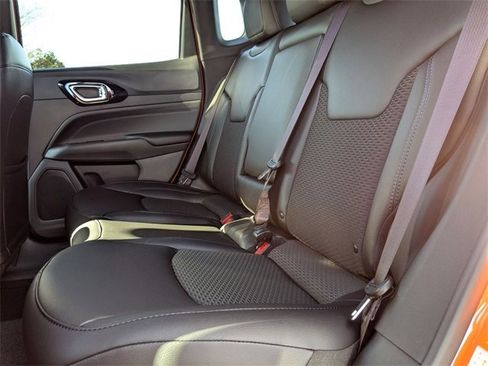 New 2026 Jeep Compass Latitude image 28