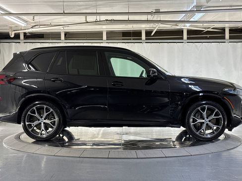 Used 2026 BMW X5 xDrive50e w/ M Sport Package AWD/4WD image 7