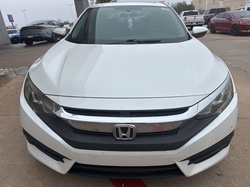 Used 2016 Honda Civic EX image 2