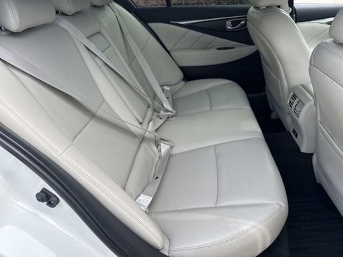 Used 2023 INFINITI Q50 Sensory RWD image 12