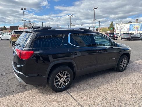Used 2017 GMC Acadia SLT AWD/4WD image 8