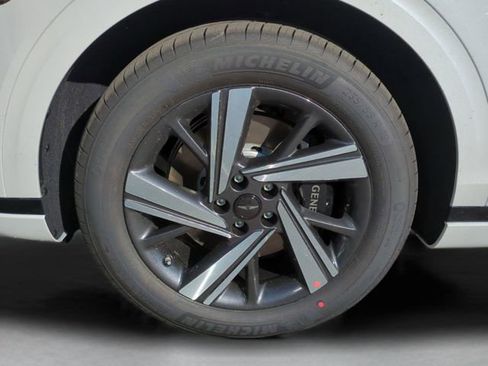 New 2026 Genesis GV70 3.5T Sport Advanced image 11