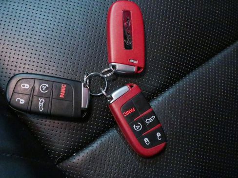 Used 2021 Dodge Charger SRT Hellcat w/ Harman/Kardon Audio Group RWD image 24