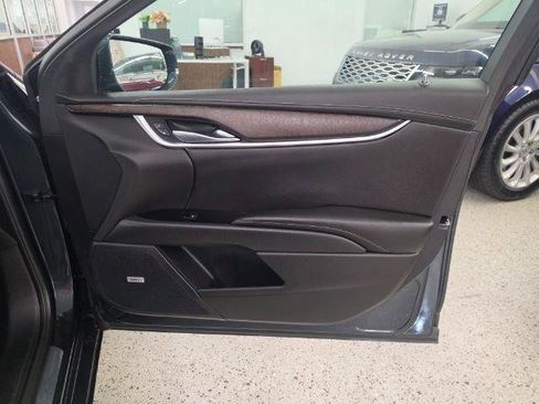 Used 2019 Cadillac XTS Luxury w/ Driver Awareness Package AWD/4WD image 34
