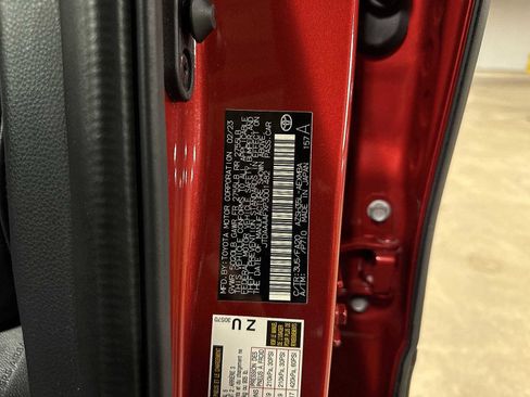 Used 2023 Toyota Crown XLE image 14