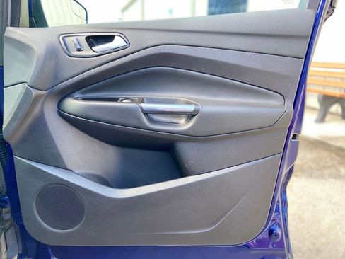 Used 2016 Ford Escape SE FWD image 13
