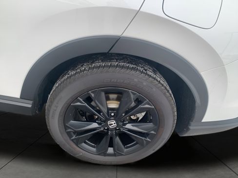 Used 2023 Honda CR-V Sport Touring image 8