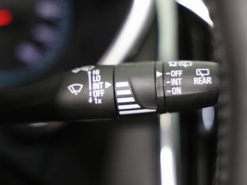 Used 2019 Chevrolet Equinox LT image 13