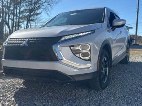 Used 2025 Mitsubishi Eclipse Cross ES image 1