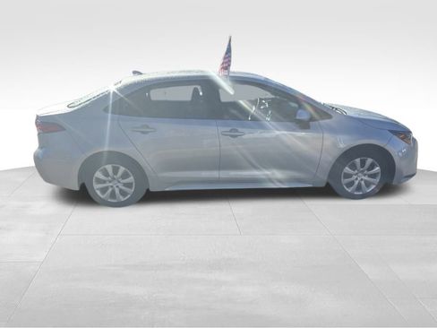 Used 2024 Toyota Corolla LE image 24