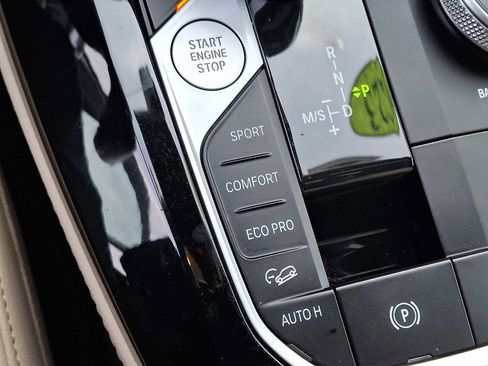 Used 2023 BMW X4 xDrive30i w/ Parking Assistance Package image 24