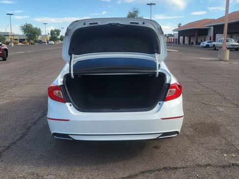 Used 2018 Honda Accord EX-L image 11