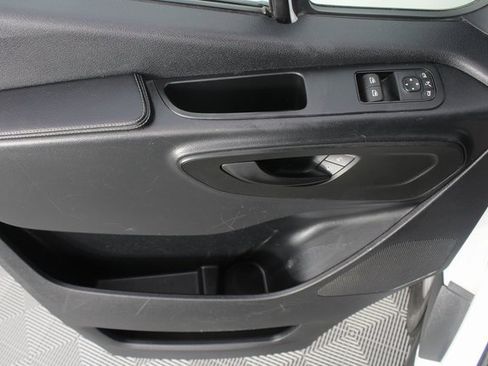 Used 2021 Mercedes-Benz Sprinter 2500 image 10