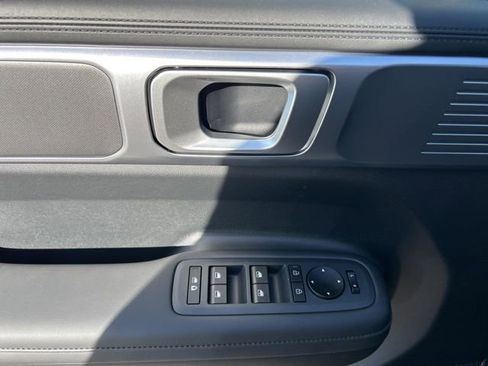 New 2026 Hyundai Santa Fe SEL image 11