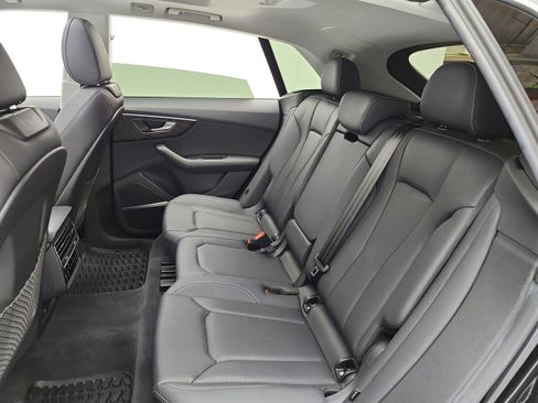 Used 2023 Audi Q8 Premium Plus w/ Premium Plus Package AWD/4WD image 16