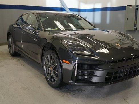 New 2026 Porsche Panamera 4 image 12