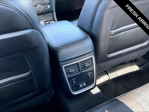 Used 2023 Chrysler 300 Touring L w/ Comfort Group AWD/4WD image 12