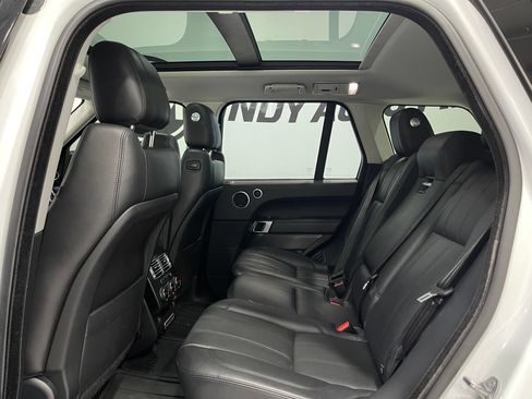 Used 2015 Land Rover Range Rover Supercharged AWD/4WD image 29