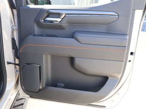 New 2026 GMC Sierra 1500 AT4 w/ AT4 Premium Package AWD/4WD image 41