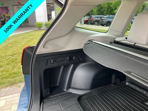 Certified 2024 Subaru Forester Premium AWD/4WD image 43