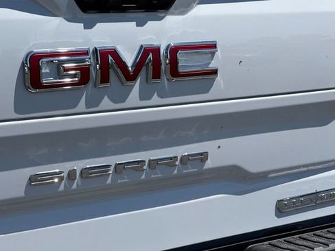 New 2026 GMC Sierra 1500 Elevation w/ Elevation Premium Package AWD/4WD image 33