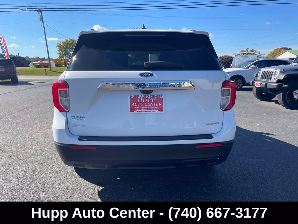 Used 2022 Ford Explorer XLT AWD/4WD image 6